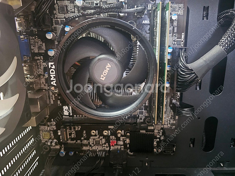 (그래픽카드, 저장장치 X) 본체 2대 / 모니터 1대 판매합니다--2