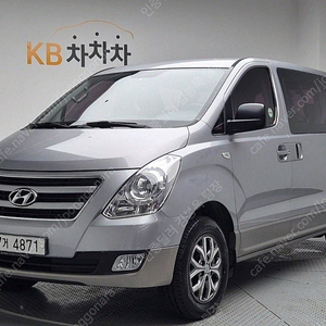 스타렉스 중고 그랜드 스타렉스 중고차 은색 2017년식 33,417km 12인승 왜건 4WD 모던 스페셜 야간출고가능