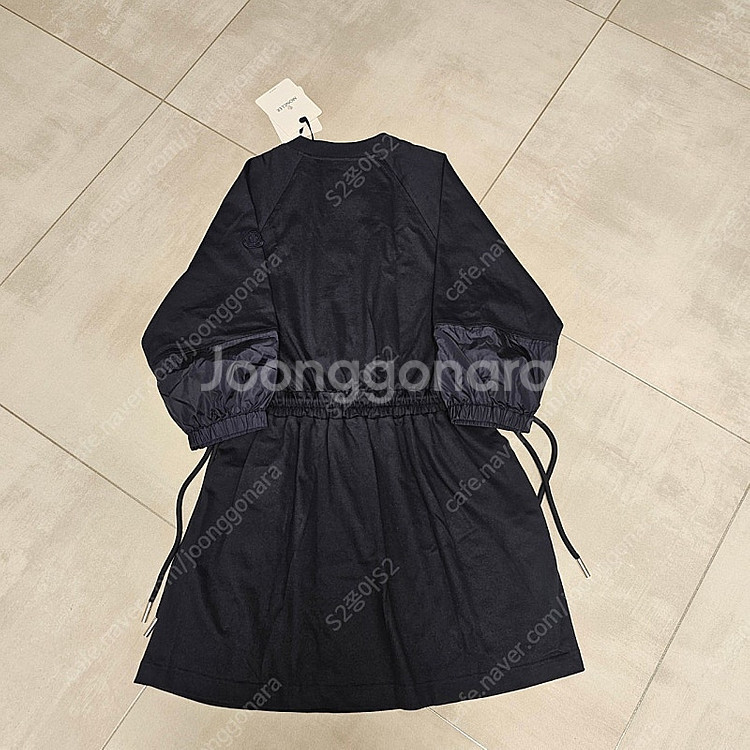 몽클레어 정품 VESTITO 8부~9부 원피스 판매합니...--4