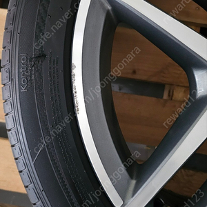 W222 S클래스 19" AMG휠 타이어 벤투스 S2 AS(5개월 주행)