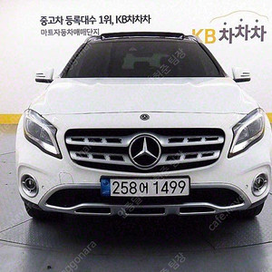 벤츠 GLA 중고 벤츠 GLA클래스 중고 2019년식 GLA220 중고차 할부조건