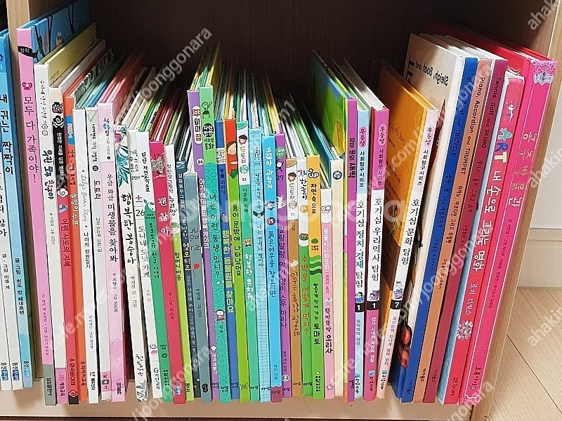 이솝우화알라딘과요술램프도서관생쥐팥죽할머니와호랑이세종대왕...--0