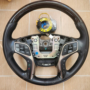 그랜져 hg 핸들 및 클럭스프링 팝니다