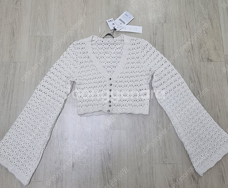 [새상품]ZARA 자라 니트 뜨개 크롭 가디건 S 판매...--5