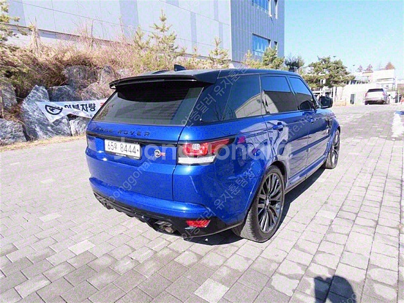 랜드로버 레인지로버 스포츠 중고 레인지로버 중고 파란색 2017년식 47,267km 5.0 SVR 개인사업자 소득공...--4