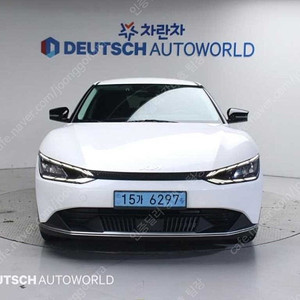 EV6 중고 EV6 중고차 흰색 2022년식 68,657km 롱레인지 에어 중고차싸게사기