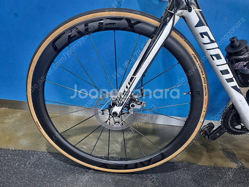 케이덱스 디스크 카본휠 42mm 팝니다.--0