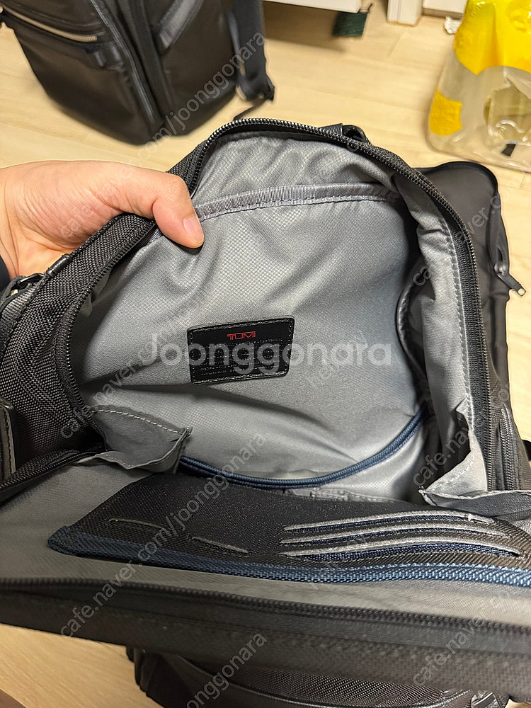 투미 알파2 티패스 브리프 백팩 판매 (정품)--8