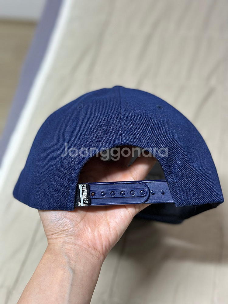 스냅백 미착용 새제품들 급처--9