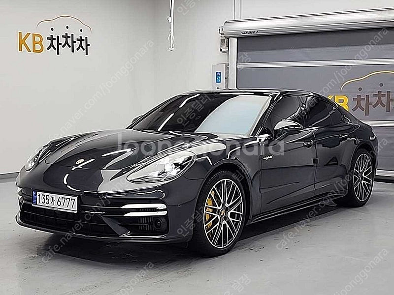 회색 포르쉐 파나메라 중고 포르쉐 중고 4.0 터보 S...--9