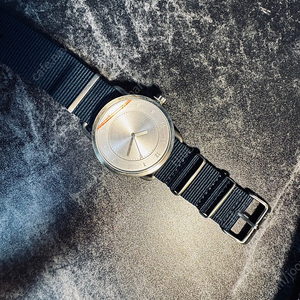 Tid watches 실버 40mm 쿼츠 미사용