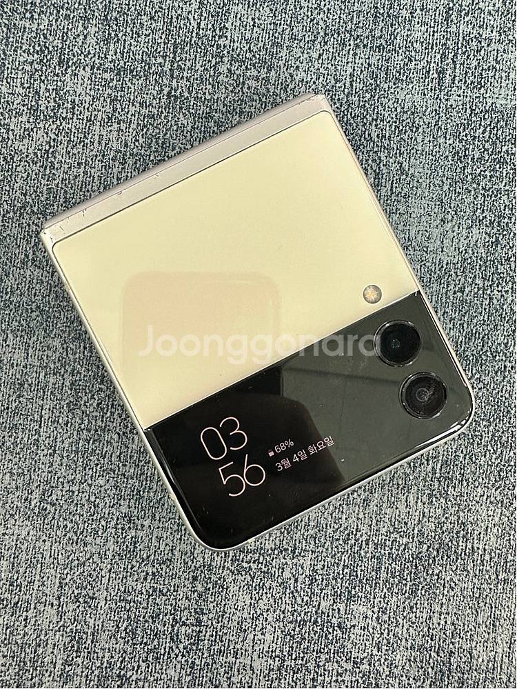 갤럭시Z플립3 256G 크림 게임용 서브용 단말기 7만...--5