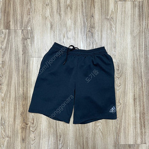 아디다스 Climalite 반바지 L