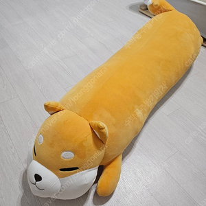 시바 바디필로우 롱베개 인형 베개 쿠션 팝니다.