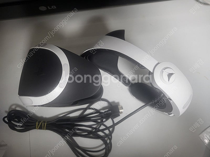 VR 헤드셋 판매합니다--3