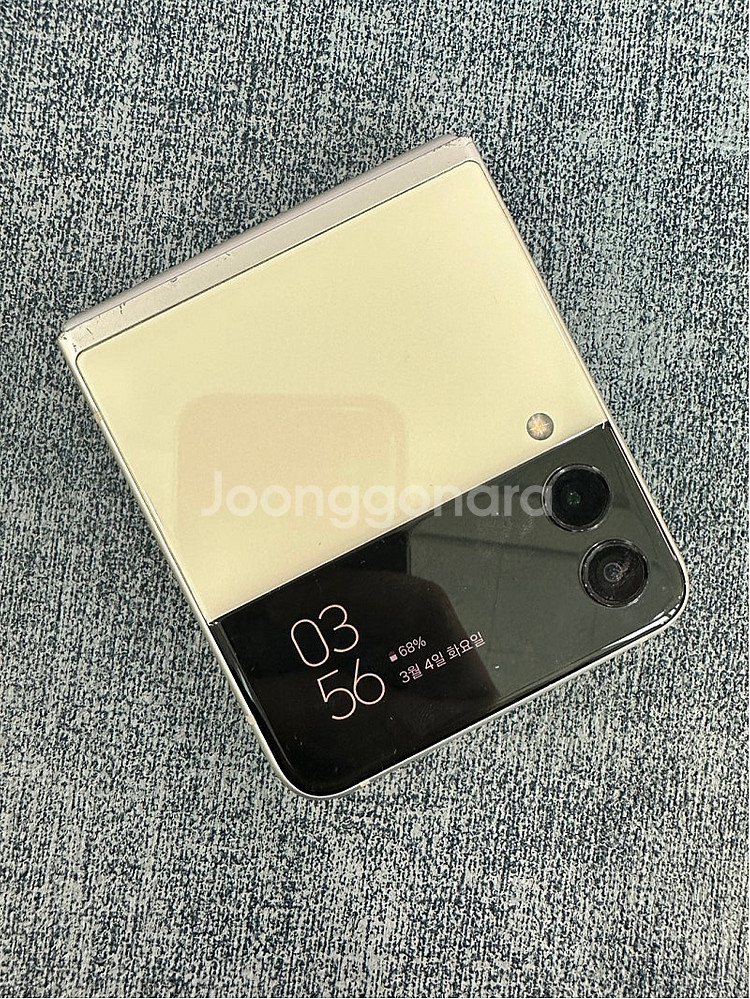 갤럭시Z플립3 256G 크림 게임용 서브용 단말기 7만...--5
