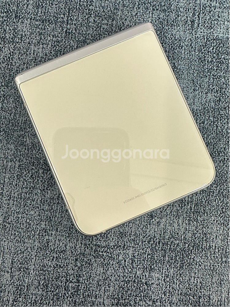 갤럭시Z플립3 256G 크림 게임용 서브용 단말기 7만...--6