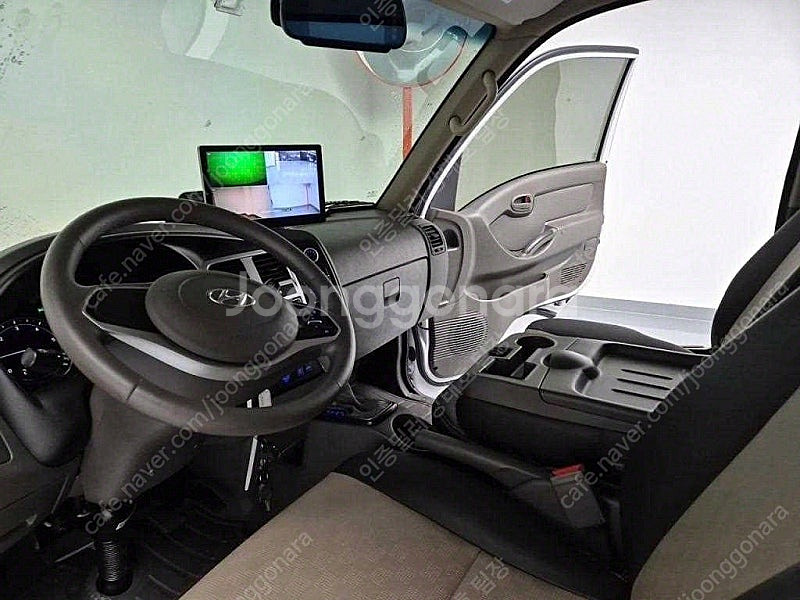 캠핑카 중고 포터2 흰색 2022년식 14,000km ...--7