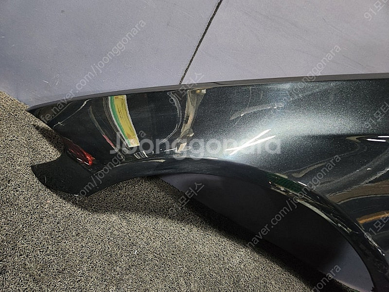 BMW F10 5시리즈 운전석 휀다 M패키지 휀다검정색...--1