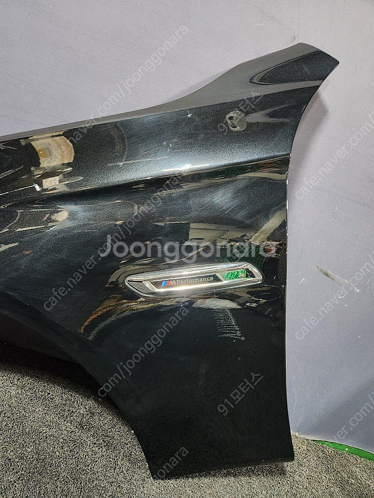 BMW F10 5시리즈 운전석 휀다 M패키지 휀다검정색...--2