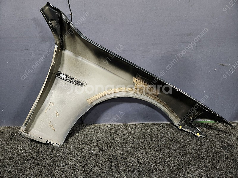 BMW F10 5시리즈 운전석 휀다 M패키지 휀다검정색...--4