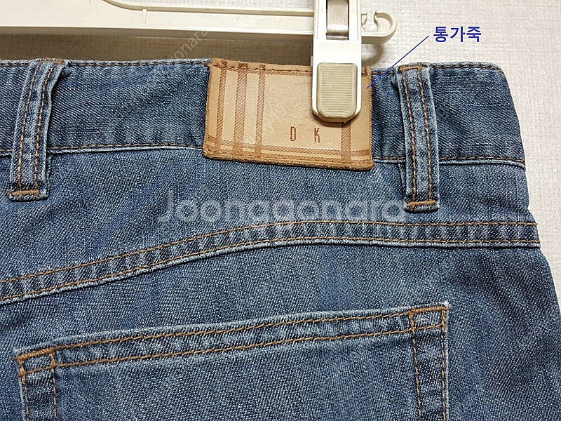정품)닥스 하절기 세미 와이드 남성 청바지 34--7