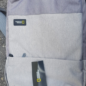 내셔널지오그래픽 NATIONAL GEOGRAPHIC 데이팩 DAY PACK 노트북 백팩 팝니다