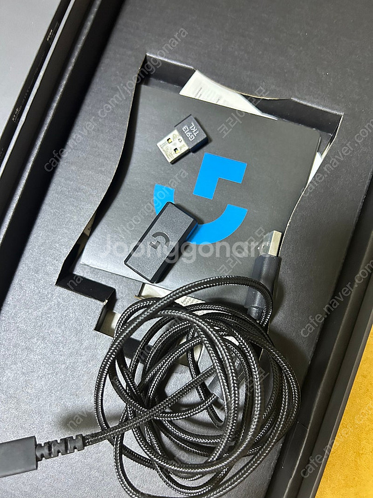 로지텍 G913 TKL 무선 키보드--6