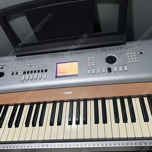 야마하 DGX-630 디지털 피아노