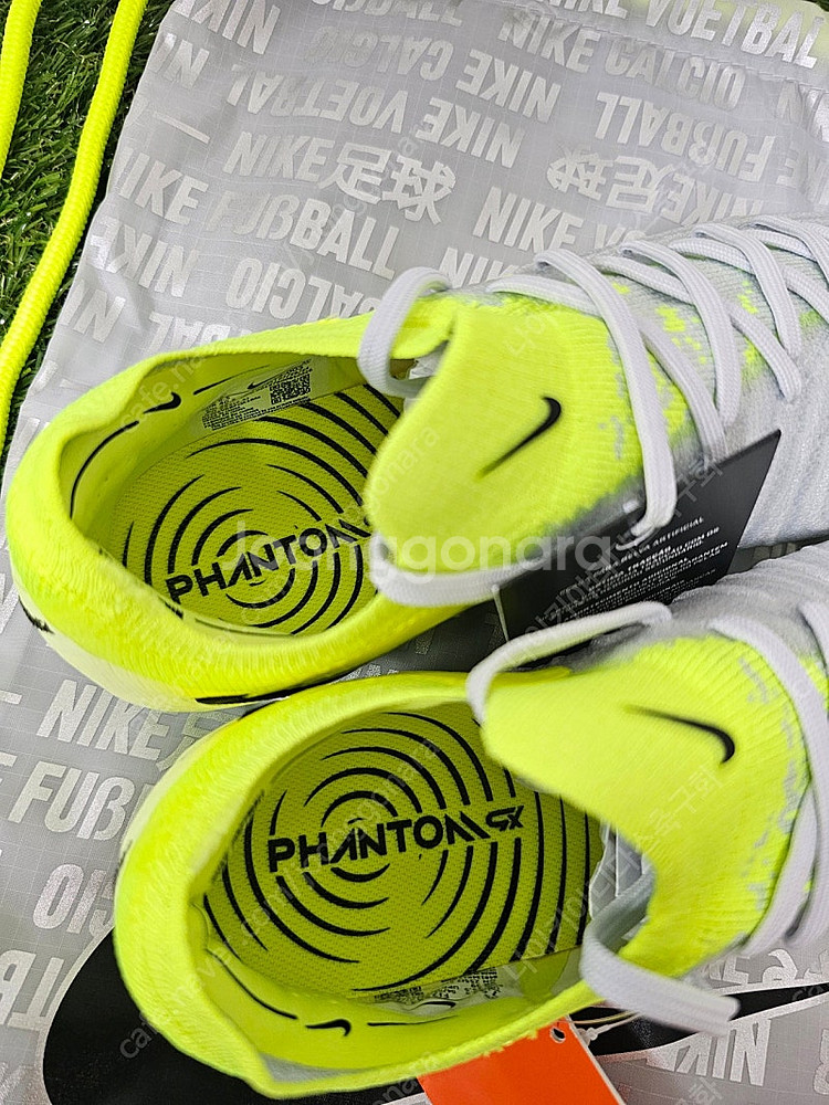 [한정수량타임세일]나이키 팬텀GX2 엘리트 MAD VOLTAGE팩 AG 250 255--9