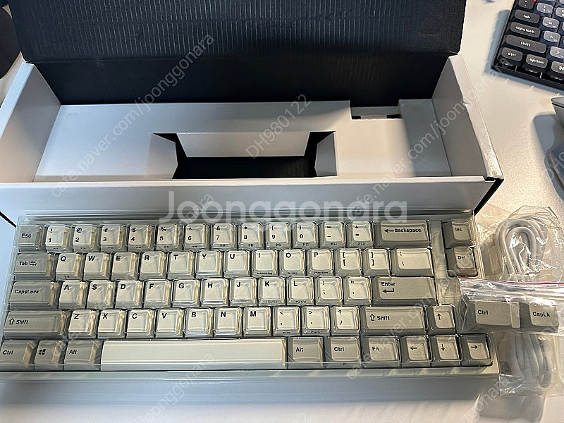 레오폴드 FC660M PD 레트로그레이 (저소음적축) ...--0