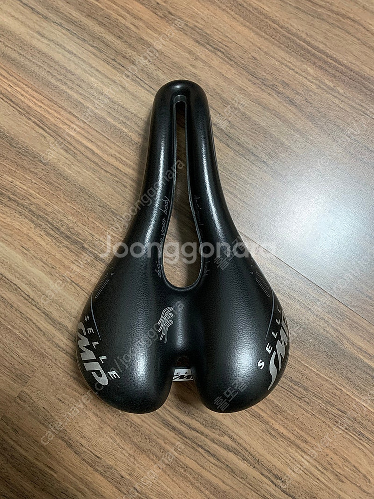 셀레SMP TRK 자전거안장--1