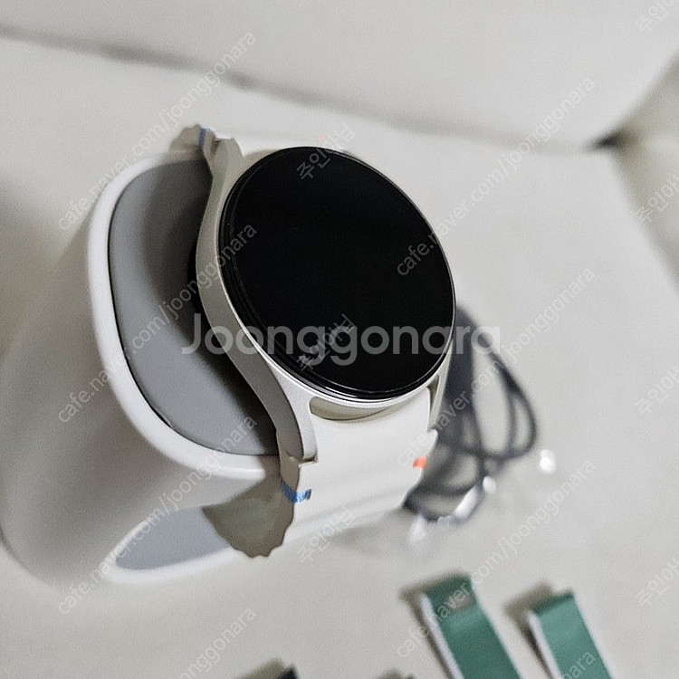 갤럭시워치7 40mm 크림 블루투스 거의새거 완전싸게 ...--1