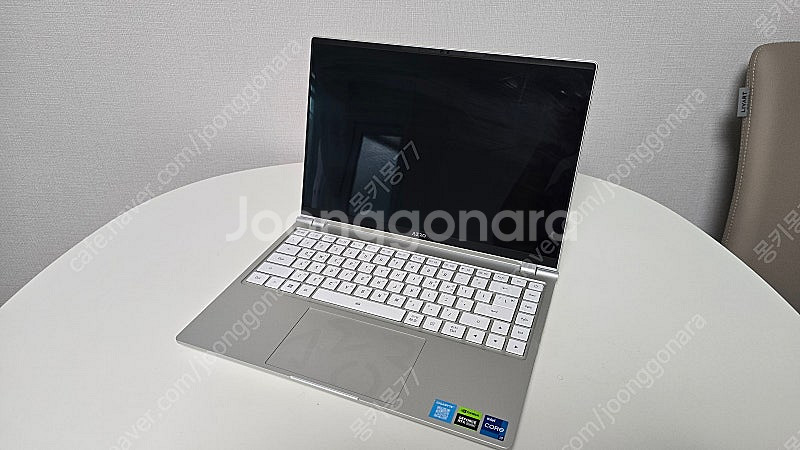 기가바이트 에어로(AERO) 14 BMF OLED--0