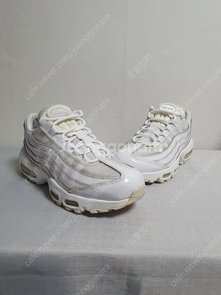 0 무료배송 255mm 나이키 에어맥스95 운동화--4