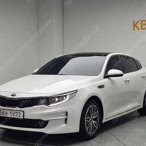 K5 중고 K5 2세대 흰색 2016년식 2.0 LPI 프레스티지 중고자동차 시세표