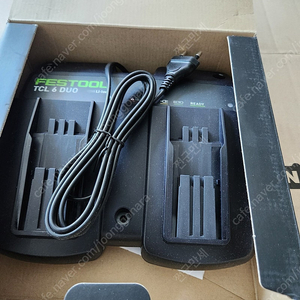 페스툴 듀얼충전기 새거