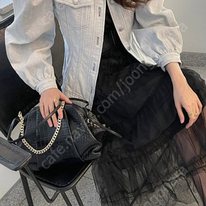 줄로그 데님 청 벌룬 퍼프 자켓 하객룩 출근룩 결혼식 페미닌 올드머니룩