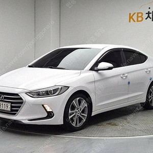 아반떼 중고 아반떼 AD 중고차 흰색 2017년식 1.6 GDI 밸류 플러스 중고자동차