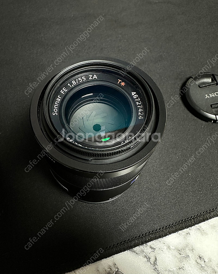 SONY 55mm F1.8 ZA 렌즈 판매 합니다.--1