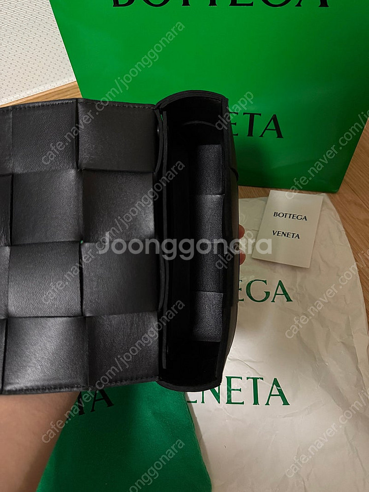 보테가베네타 카세트벨트백 미사용 새상품--2