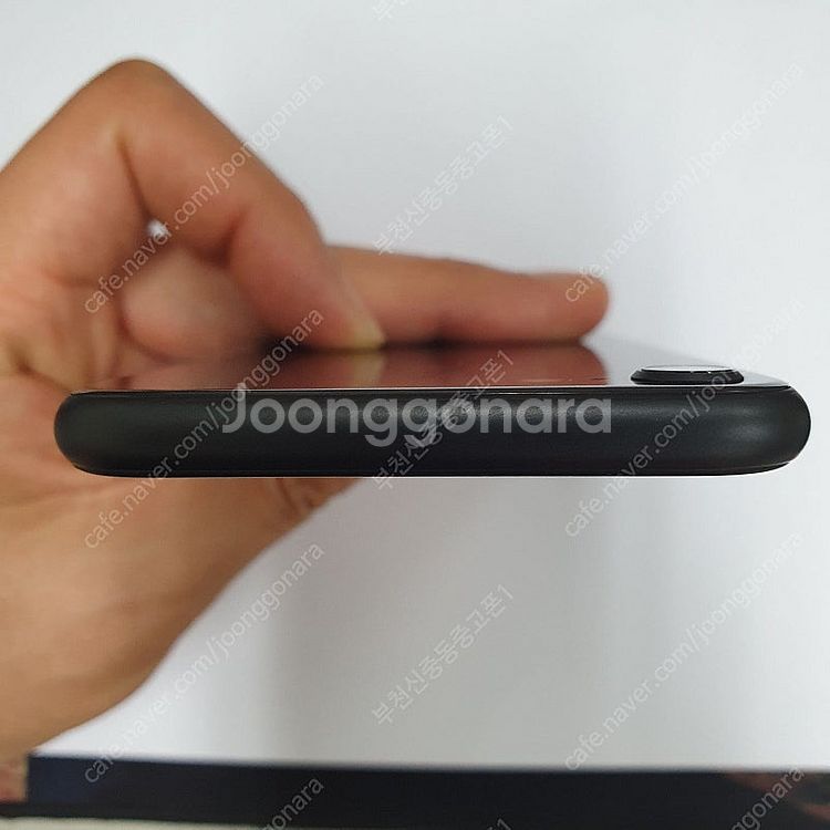 022836 아이폰8 블랙 64기가 SS급 무잔상 외관...--3