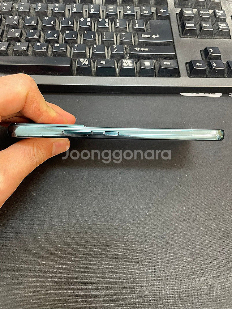 갤럭시S22 그린 256GB 무잔상 상태좋은 중고25만...--4
