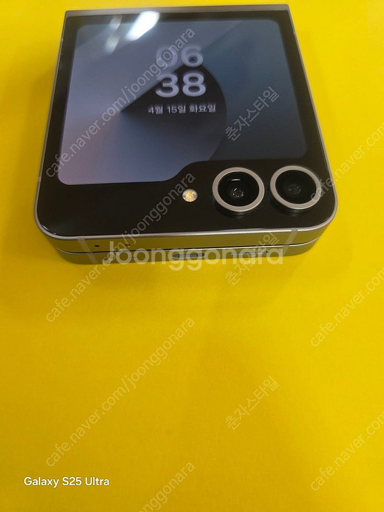 삼성Z플립6 S급 보증기간많음 256GB 수원인근 집앞...--0