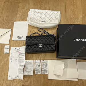 샤넬 캐비어 미디움클래식 판매해요