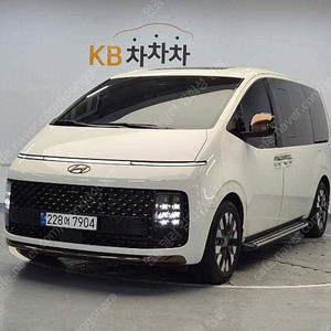 중고차 현대 스타리아 중고 흰색 2023년식 43,890km 4WD 디젤 라운지 7인승 인스퍼레이션 중고자동차