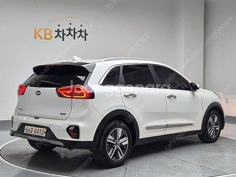기아 니로 중고 니로 더 뉴 니로 중고차 흰색 2020...--5