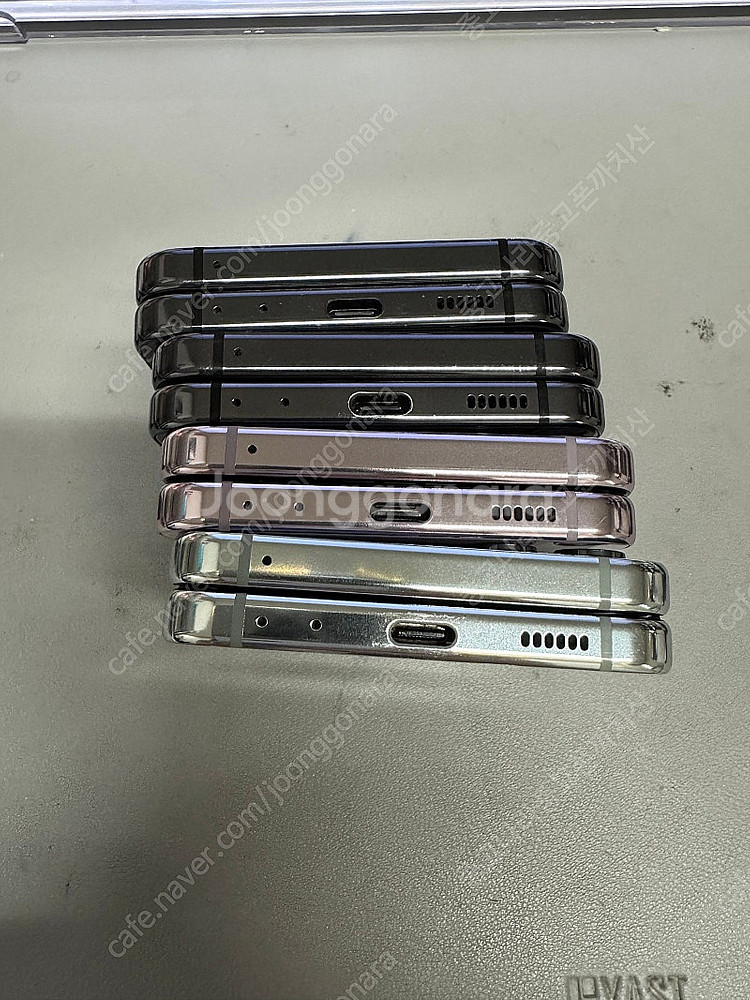 삼성 갤럭시 Z플립5 S급 무잔상 상태좋은폰 판매합니다--3
