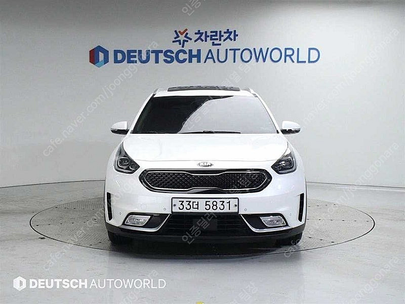 기아 니로 중고 니로 하이브리드 중고차 흰색 2018년...--4