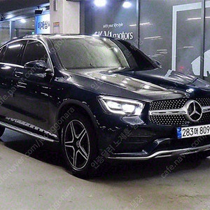 벤츠 GLC 중고 벤츠 GLC클래스 중고 벤츠 중고 파란색 2023년식 16,708km GLC 300 4MATIC 쿠페 개인사업자 차량구매